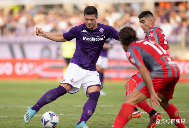 关于冲刺阶段门兴格拉德巴赫调整名单以备意甲，绝杀压哨环节打磨，质疑声仍在，轮换策略成焦点的信息