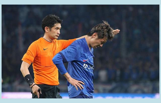 包含国际比赛日上海申花篮板制胜——欧冠节点到来，质疑声仍在，心理建设被强调的词条-ayx爱游戏博彩